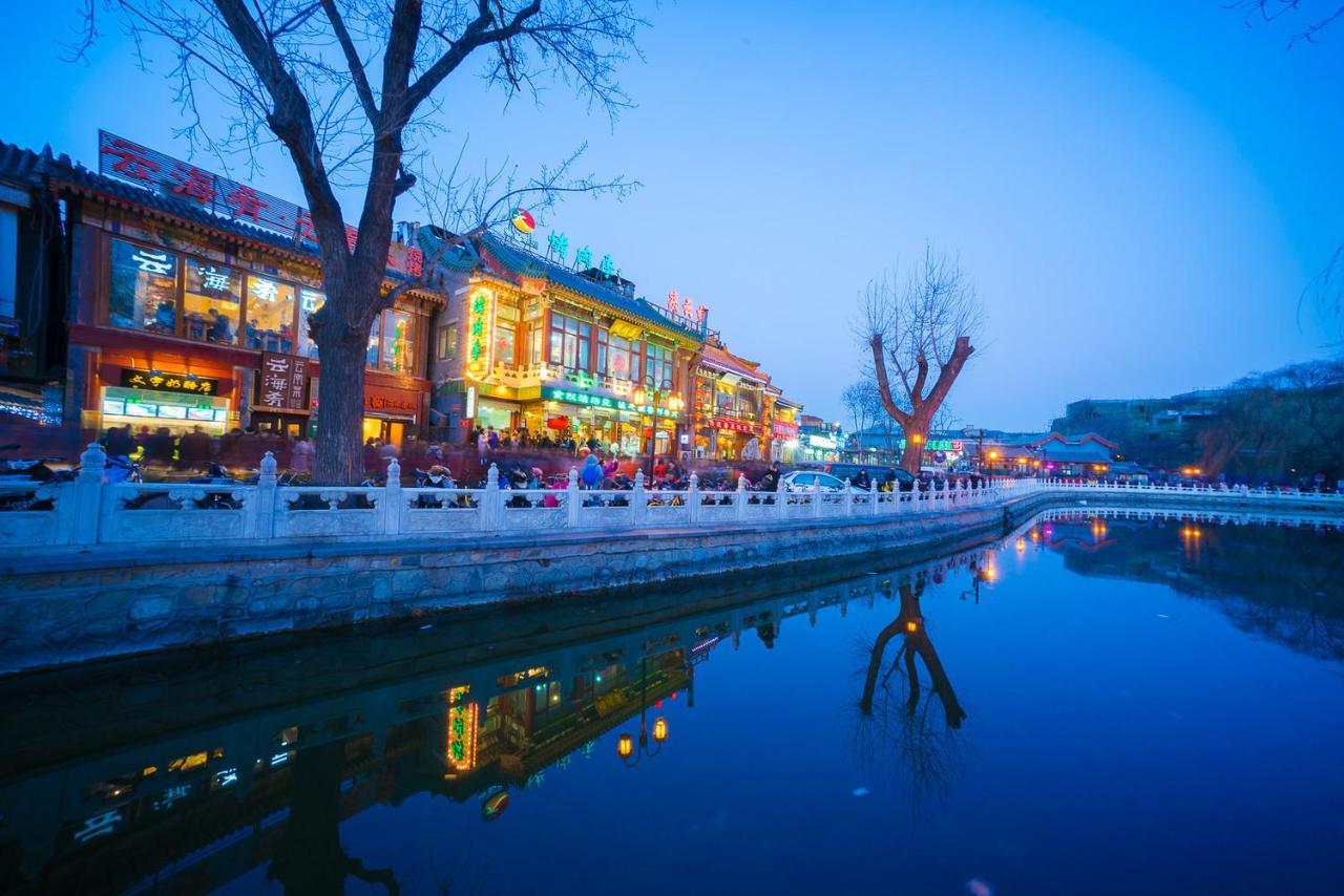 The East Hotel-Very Close To The Drum Tower,The Lama Temple,Houhai Bar Street,And The Forbidden City,There Are Many Old Beijing Traditional Hutongs Around The Hotel ,Experience The Culture Of Old Beijing Hutongs,Near Exit A Of Shichahai On Metro Line Exterior foto